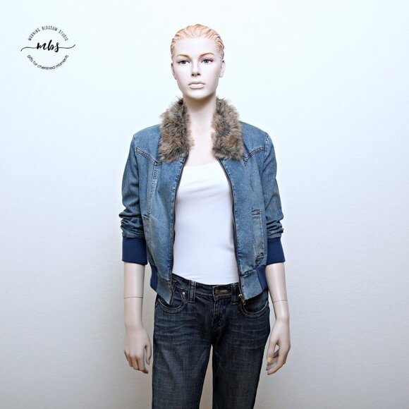 XOXO Denim Faux Fur  Cropped Jacket - Picture 3 of 10